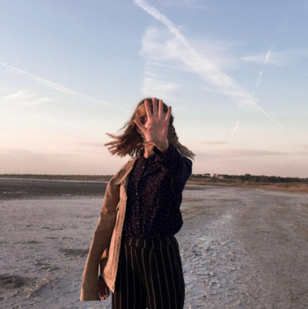 Meet your Posher, Helga